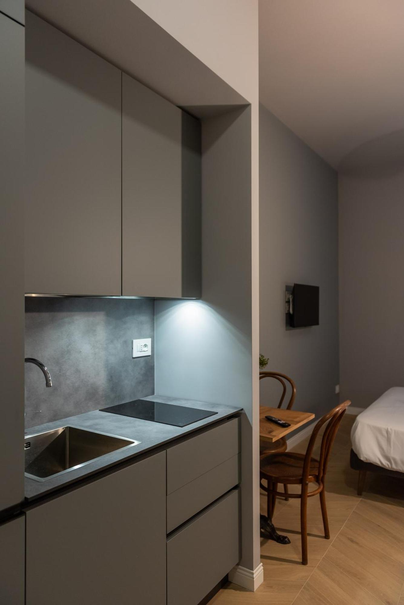 Sophia Boutique Suites Trieste Bagian luar foto