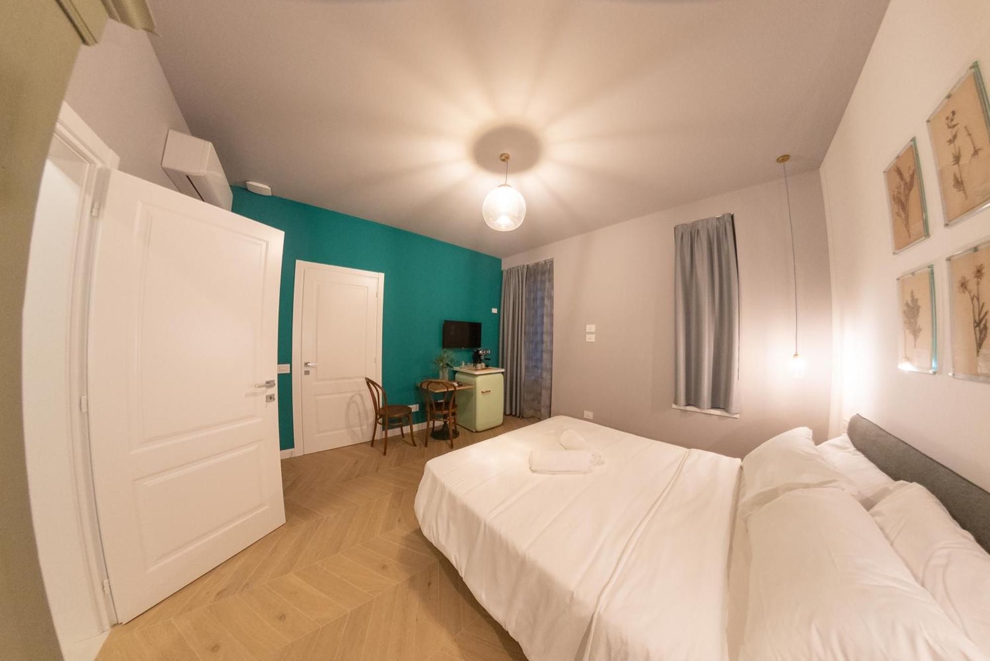Sophia Boutique Suites Trieste Bagian luar foto