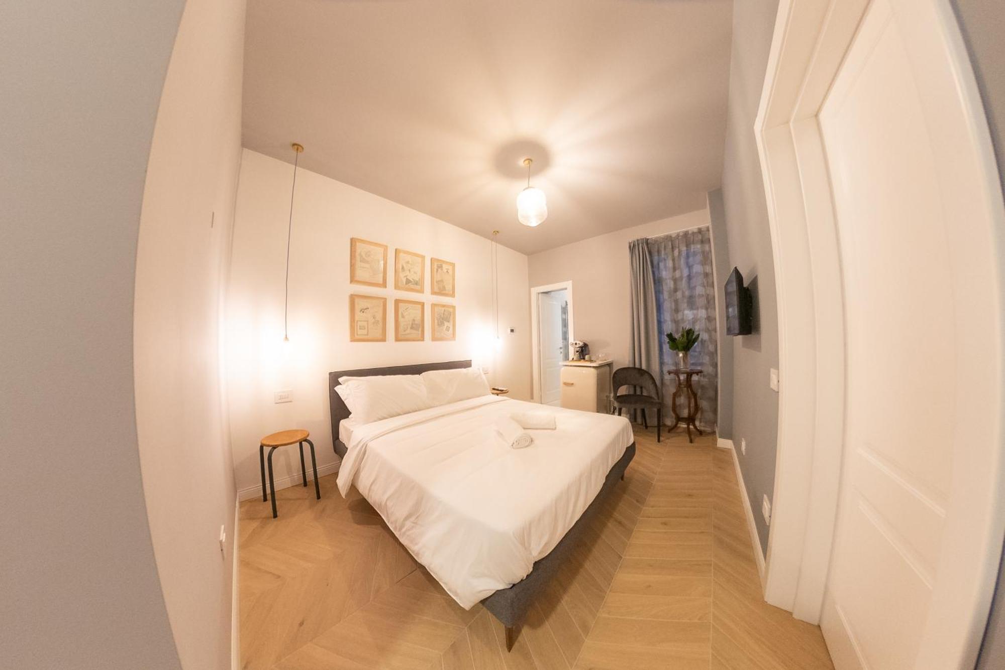 Sophia Boutique Suites Trieste Bagian luar foto