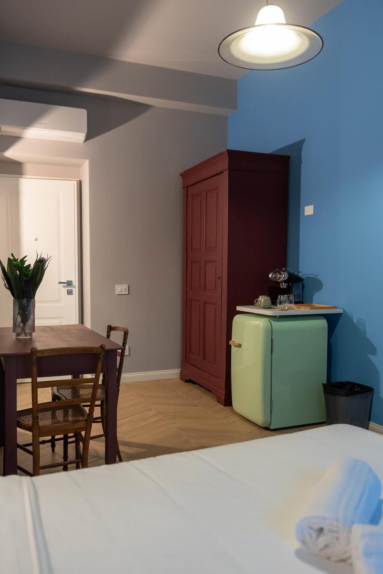 Sophia Boutique Suites Trieste Bagian luar foto